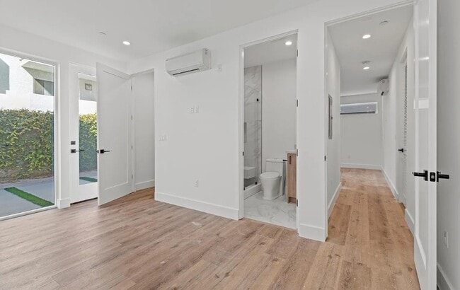 Photo - 10919 Hesby St Unidad 3