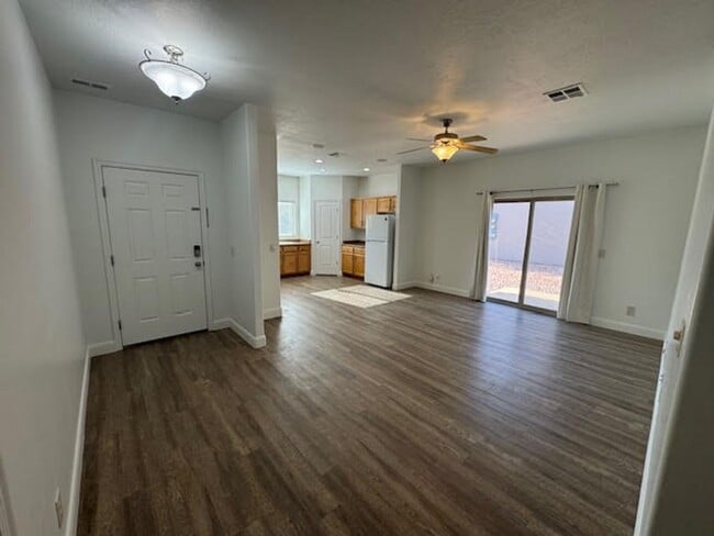 Photo - Duplex in Hurricane