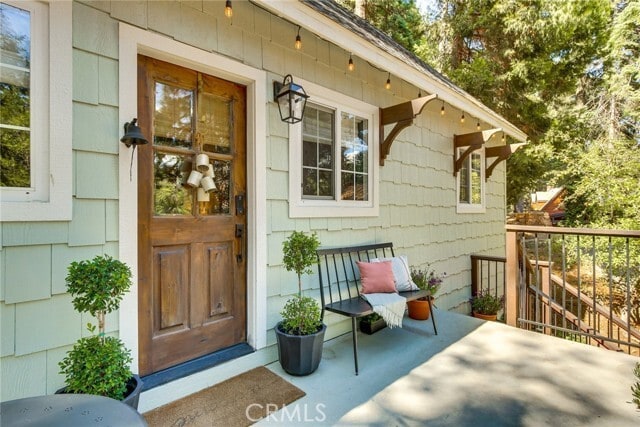 Photo - 652 E Victoria Ct
