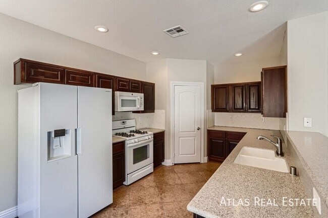 Photo - 5091 Moose Falls Dr