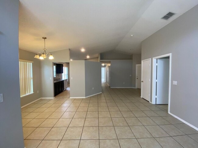 Photo - 1440 Timberbend Cir
