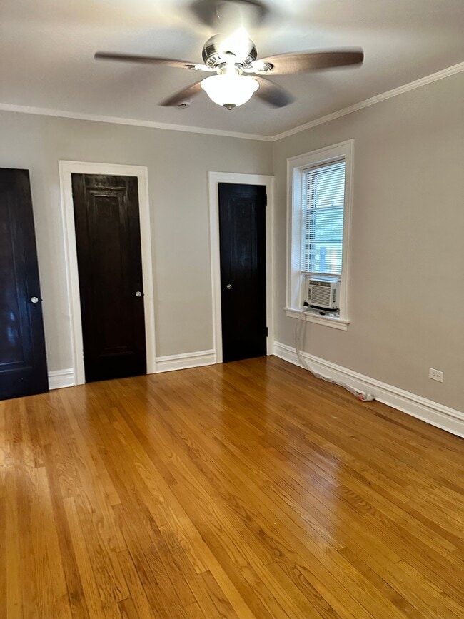 Photo - 723 Dobson St Unit Apt 2