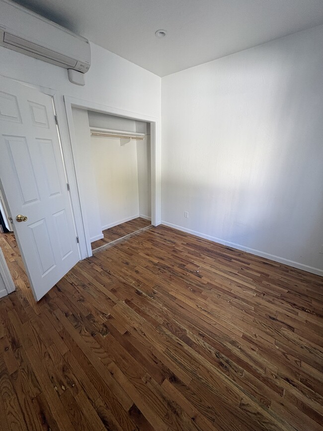 Photo - 309 Laurel St