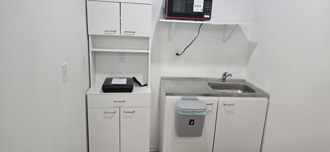 Photo - 551 Albatross Dr