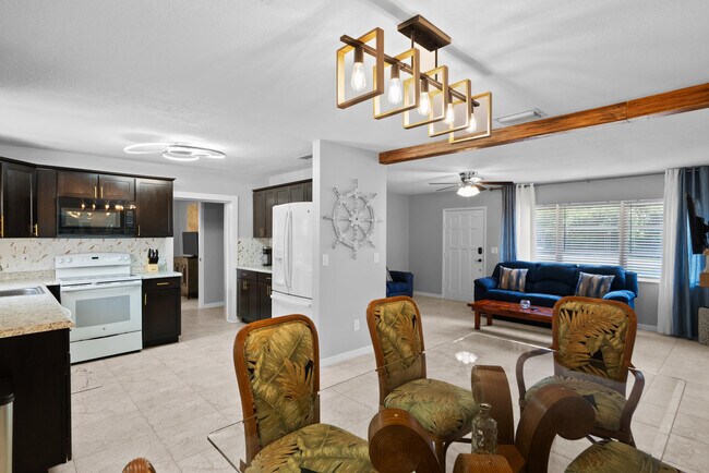 4220 Sunrise Blvd