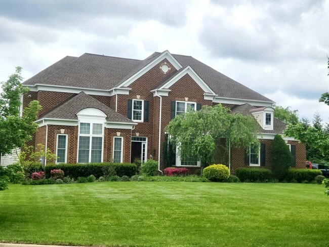 Building Photo - 25580 Fishers Hill Ct