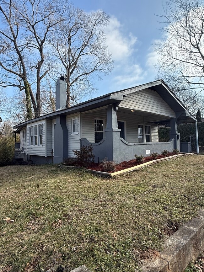 Photo - 605 80th St S