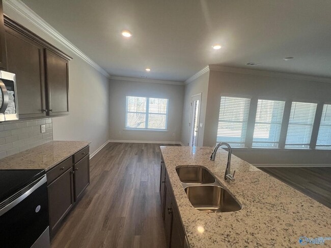 Photo - 334 Sandy Oak Dr