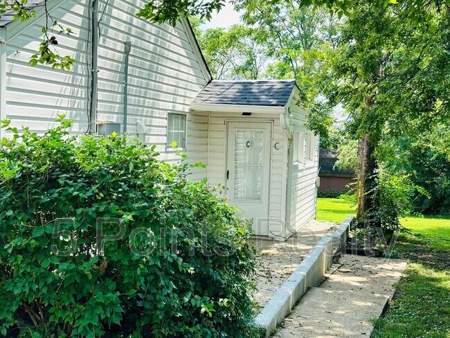 Photo - 330 Cumberland Ave Unit C