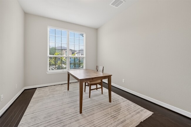 Photo - 4018 Martin Ridge Dr
