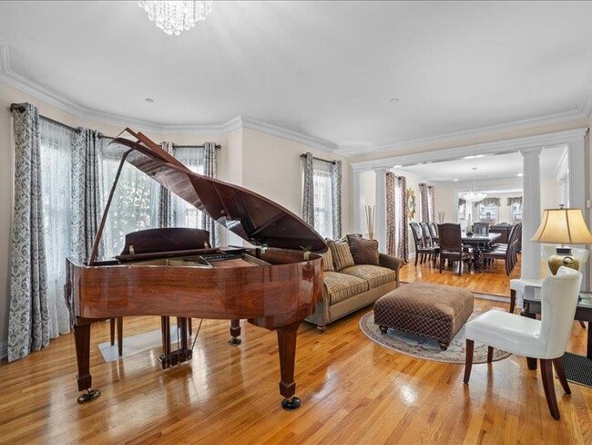 Photo - 283 Harrison Ave