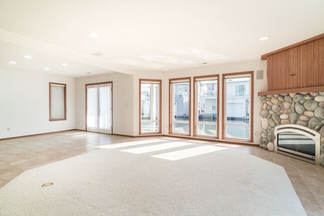 Photo - Enjoy Columbia River & McGuire Island view...