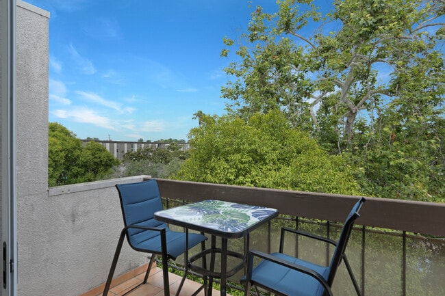 Photo - 3050 Rue D’Orleans Unit 495