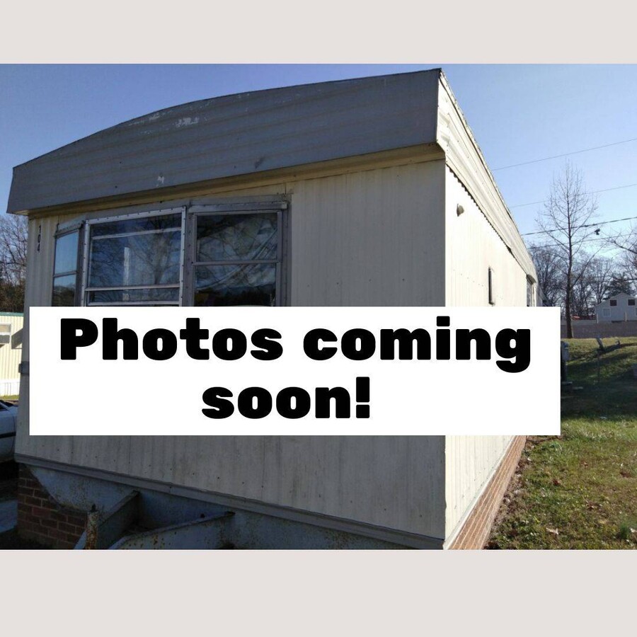 Photo - 104 Eli Cir House