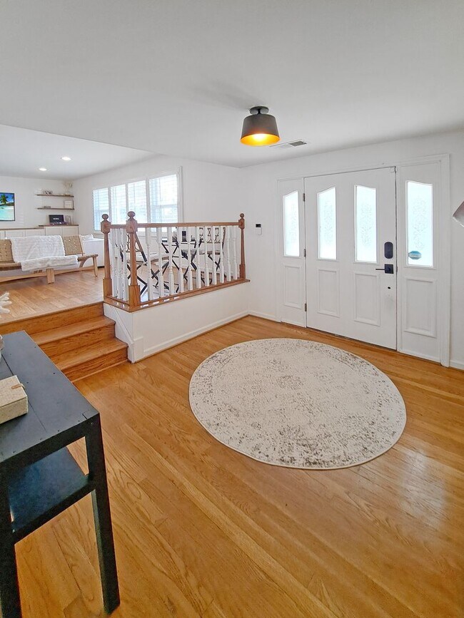 Photo - Coming Soon! Stunning Mid-Century Modern 3...