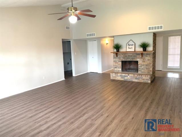 Photo - 3824 Hackberry Ln