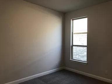 Photo - 713 Woodview Dr