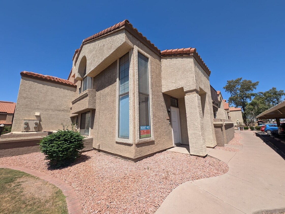 2 Bedroom Condo Unit in the Papago Park Vi... - 2 Bedroom Condo Unit in the Papago Park Vi...