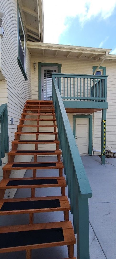 341-343 W Robinson Ave Unit 343