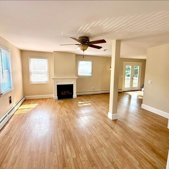 Photo - 31 Peachtree Rd