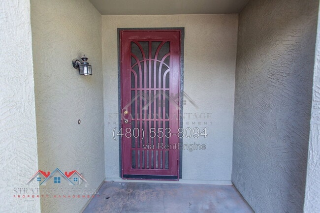 Photo - 42322 W Lunar St