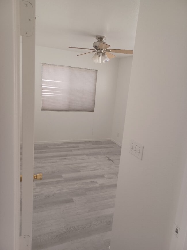 Photo - 5752 Indian Springs St