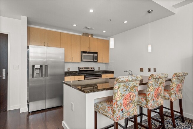 Building Photo - Fully Furnished Studio Condo at The Adelicia Unit 305