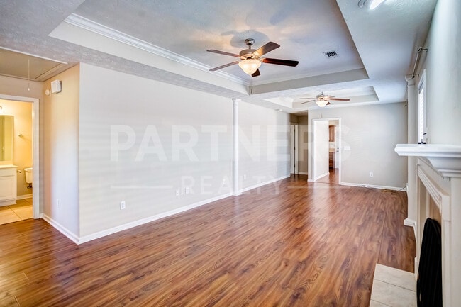 Photo - 1336 Cameron Ct