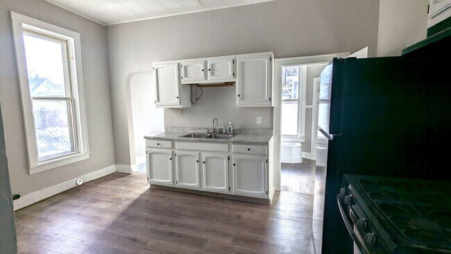 Photo - 1450 Clinton St Unit 1