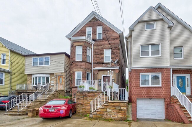 Building Photo - 295 Avenue C Unit 1-1 Rental