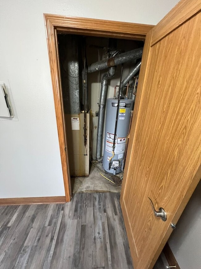 Photo - Garden-level 3 bedroom unit close to Sawyer Elementary Unit 1304-1