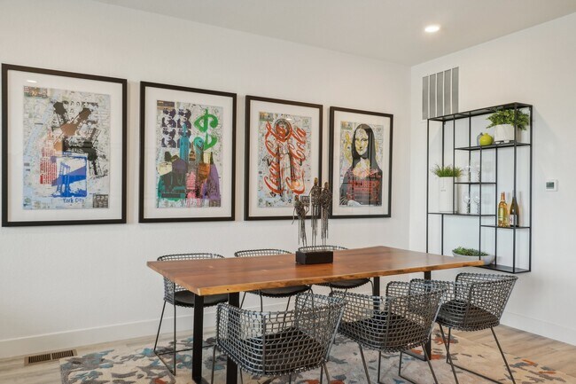 Photo - 3600 S Inca St