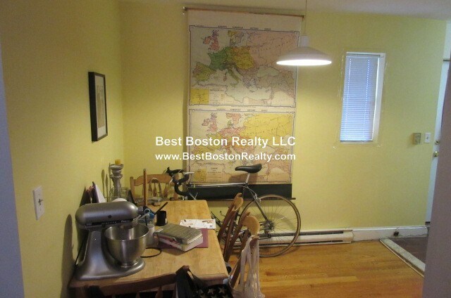 Photo - 387 Highland Ave Unit R