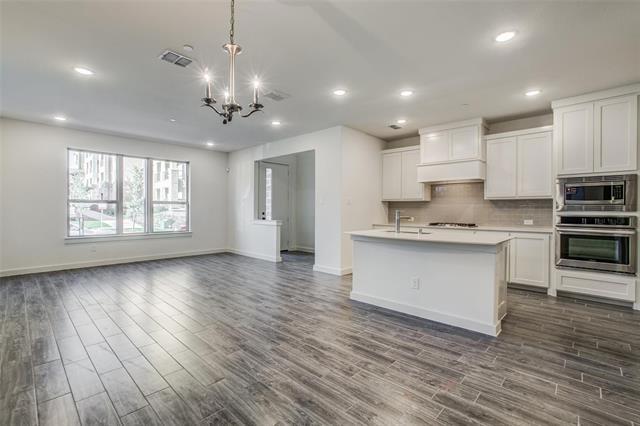 Photo - 1420 Navasota Trail