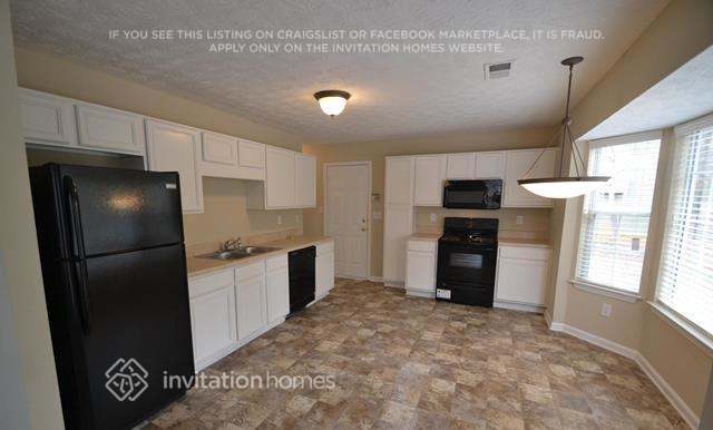 Photo - 1059 Shadow Lake Dr