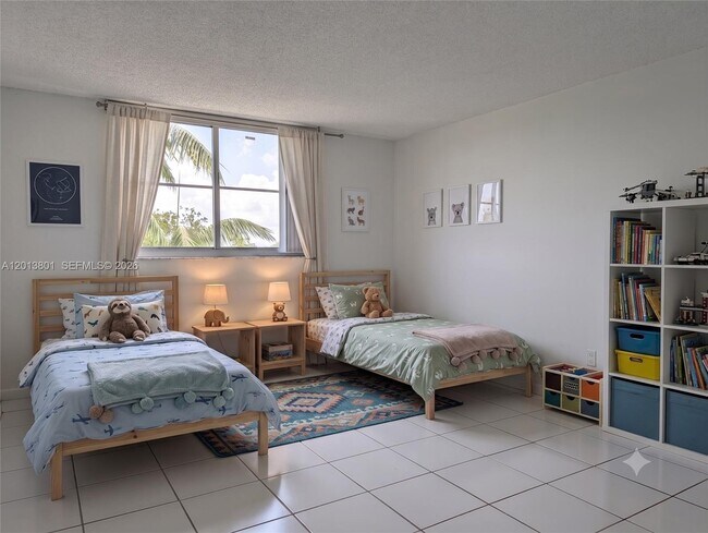 Photo - 210 Seaview Dr Unit 405
