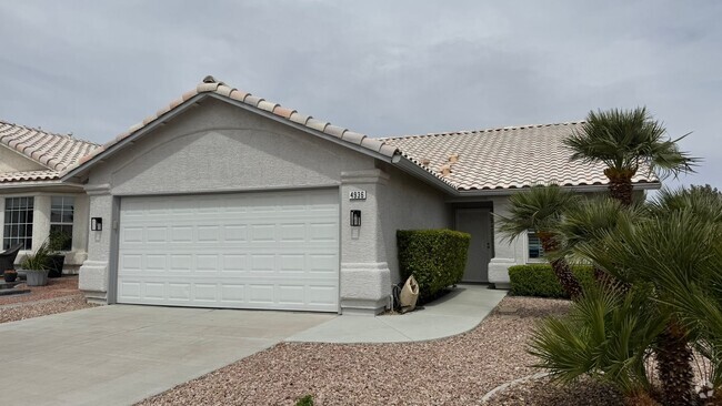 Building Photo - Upscale Fully Furnished Executive HOME