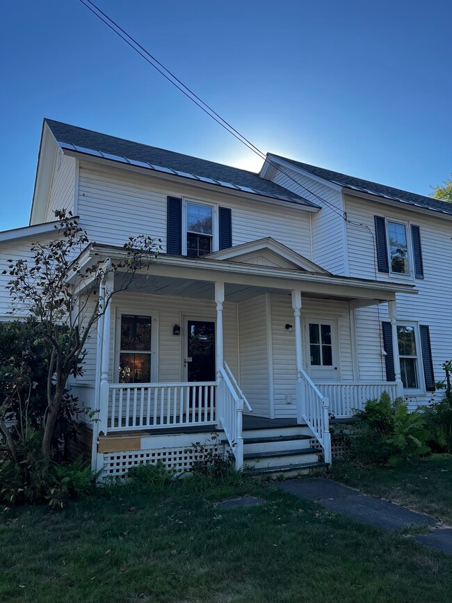 Building Photo - 63 Main St Unit B Rental