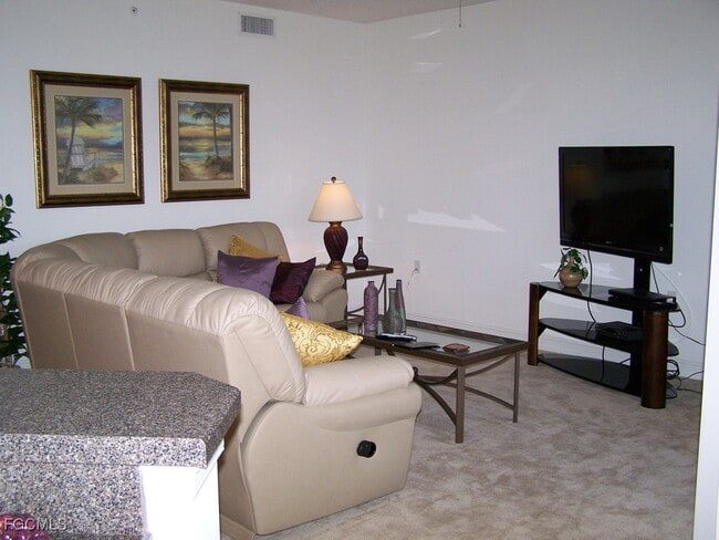 Photo - 10510 Amiata Way Unidad 302