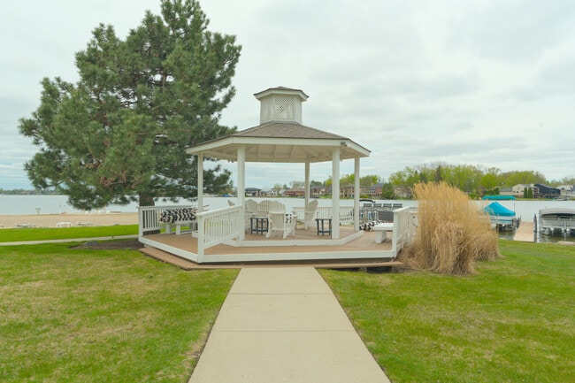 Photo - 3553 Port Cove Dr Unit 43