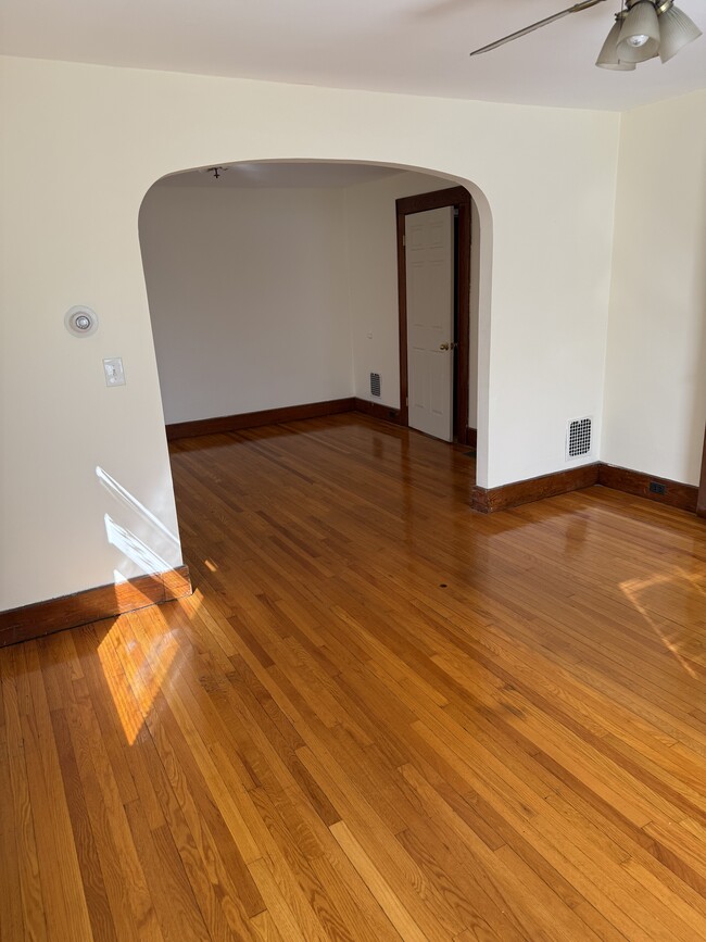 Photo - 7 Gardners Ln