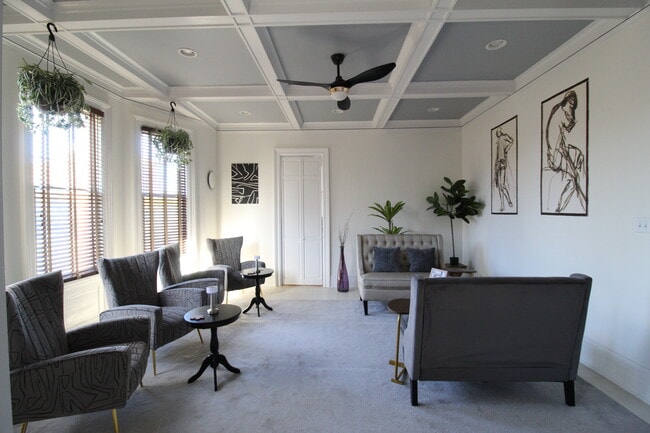 Photo - 800 Monroe Ave