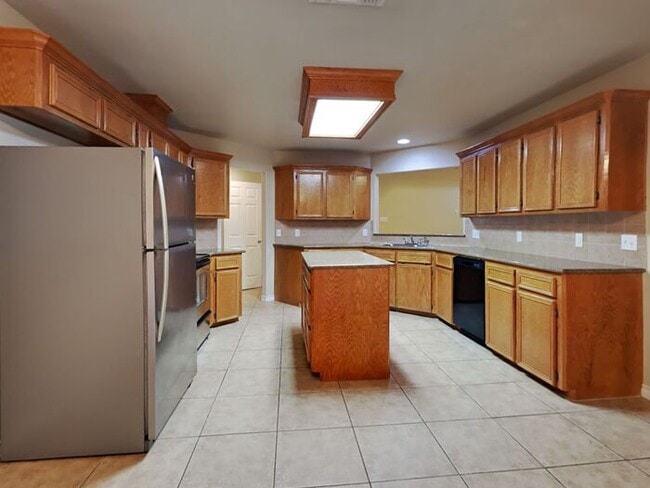 Photo - No Application Fees*