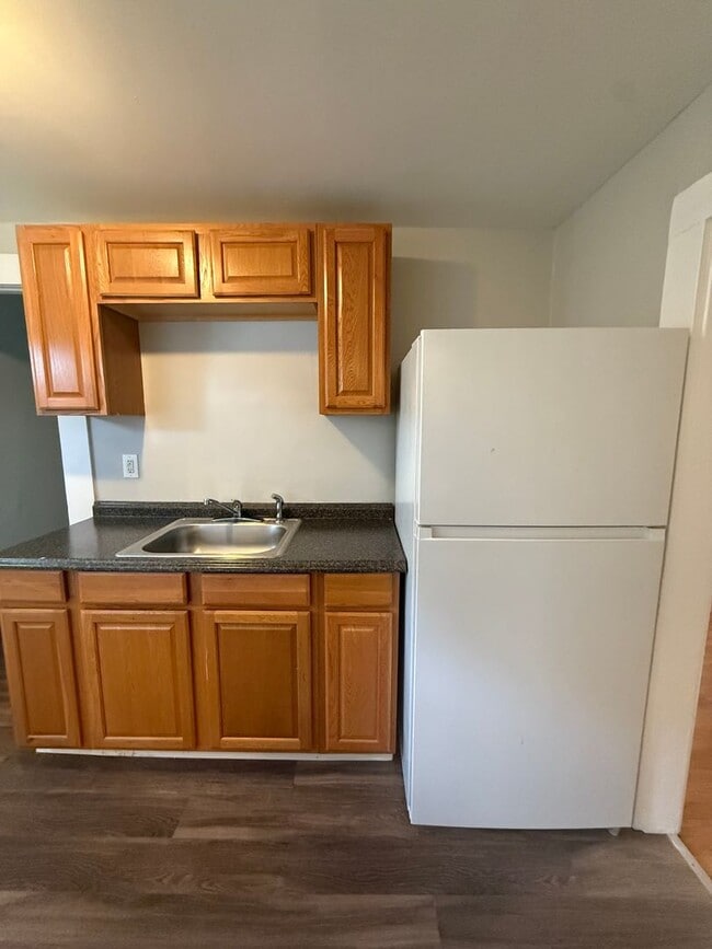 Photo - 50-52 Bissell Street Unit 50 Bissell St.  #2