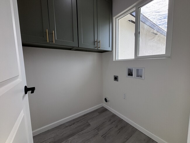 Photo - 206 Hughes Ave