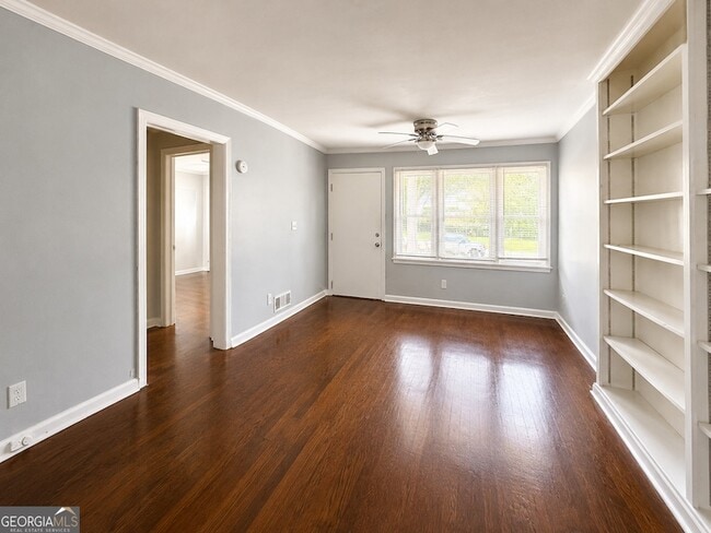 Photo - 147 Burnside St Unit 3
