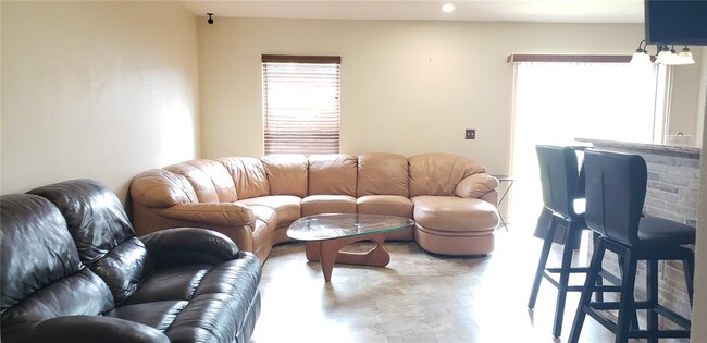 4560 Ashburn Square Dr