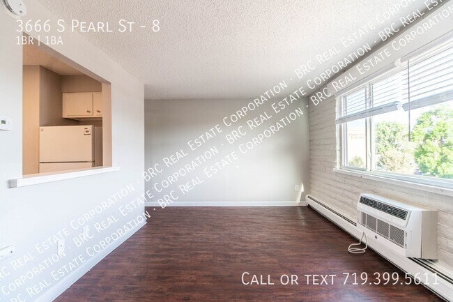 Photo - 3666 S Pearl St Unidad 8