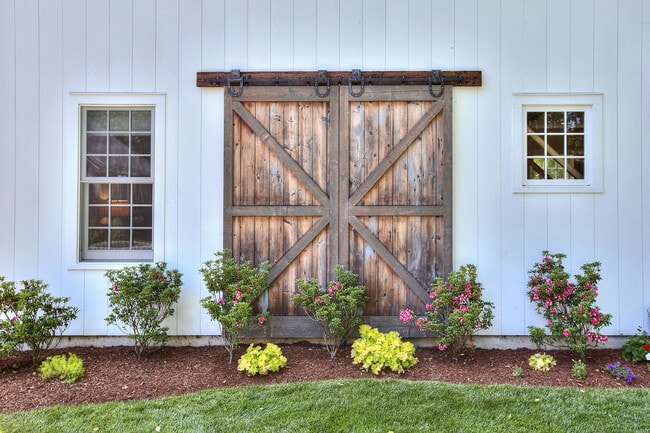 Photo - 55 Kings Hwy N