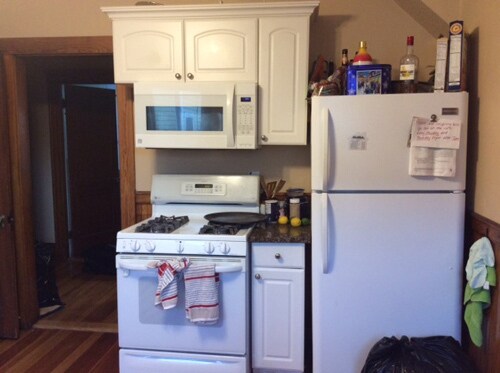 Photo - 33 Iroquois St